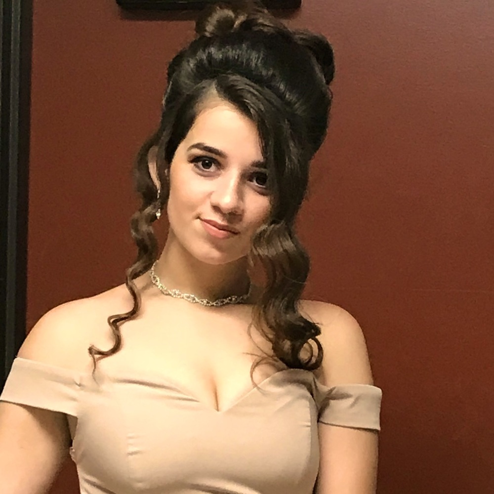 Meet your Posher, Desada